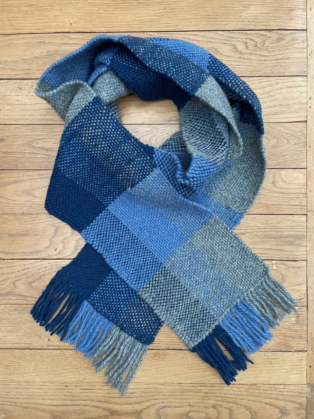 mums scarf 01